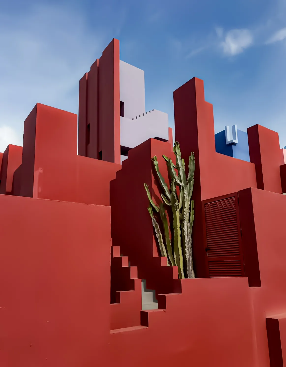 Muralla Roja — apartamento en La Muralla Roja de Bofill